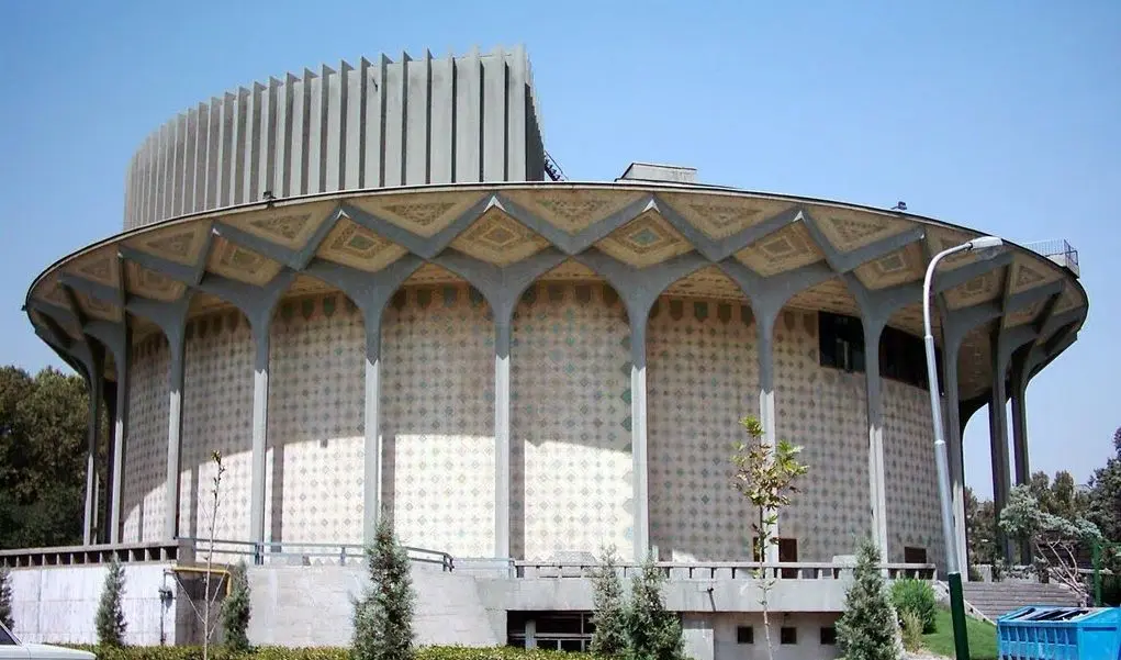 بحرانی به نام تئاتر شهر