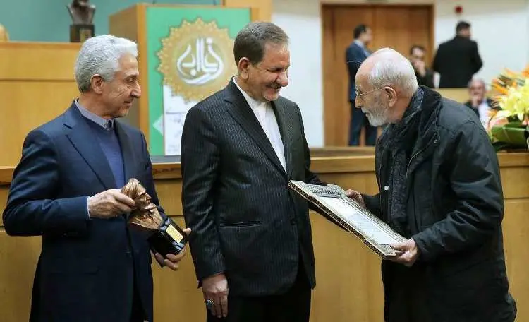 برگزیدگان داخلی و خارجی جشنواره فارابی تقدیر شدند
