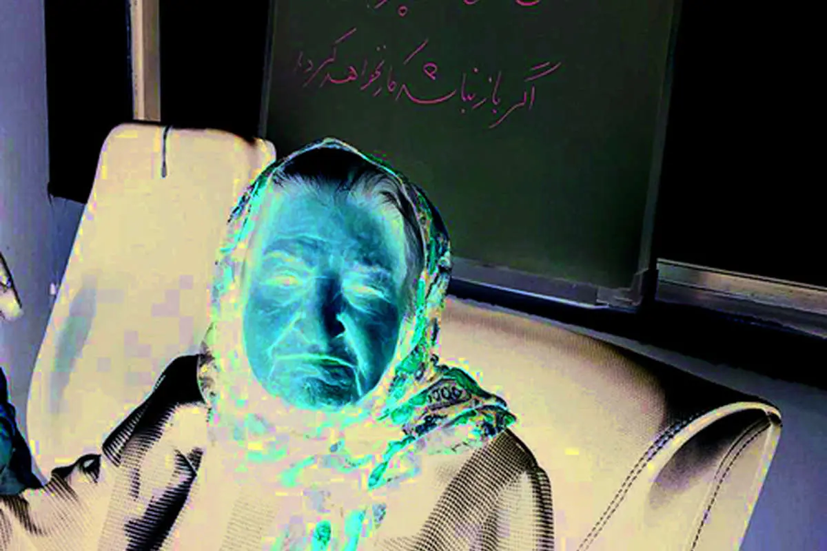 بدرالملوک مادری با ٣ هزار کودک
