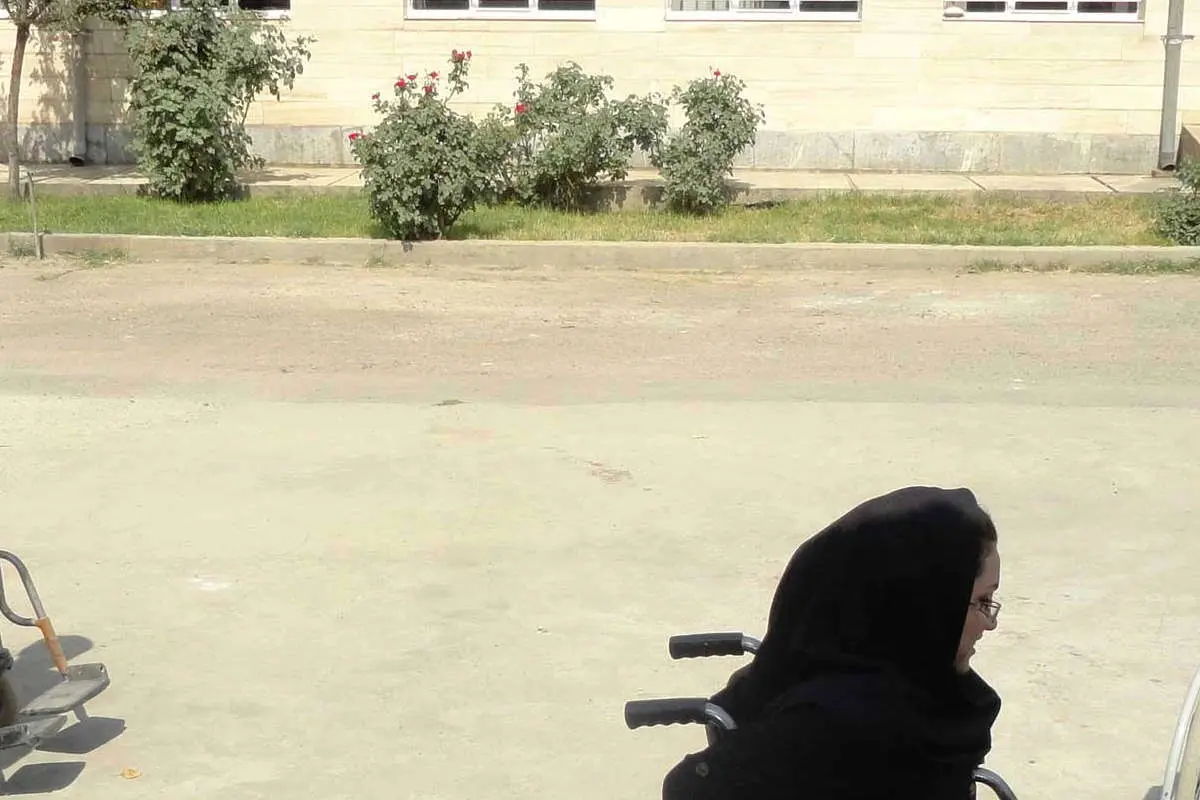 محاکمه پدری که دختر معلولش را خفه کرد