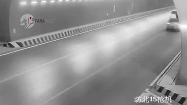 (ویدیو) تصادف شدید خودروی سواری در تونل!