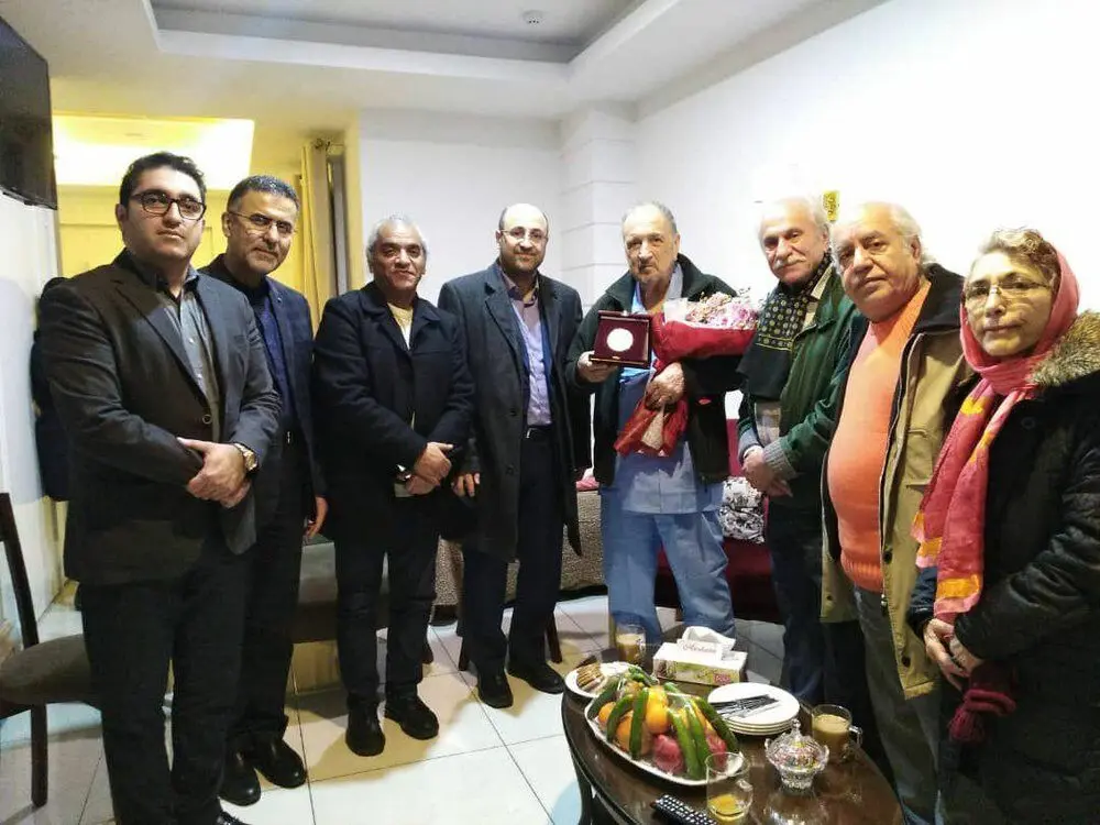 (تصویر) عیادت بازیگران ایرانی از ژان‌کلود کَریِر در تهران