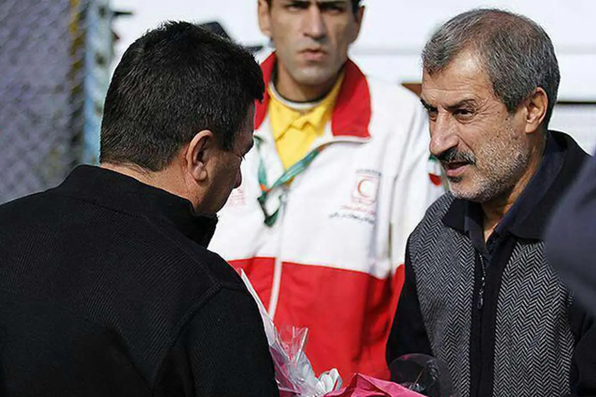 انتقاد شدید مایلیکهن از قلعهنویی