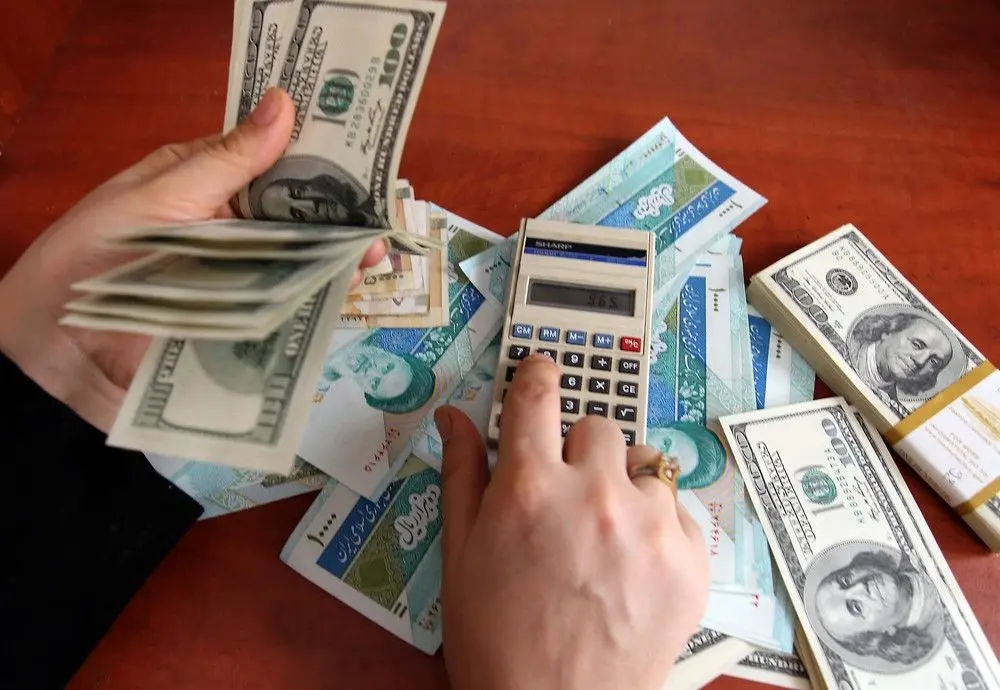 افزایش دستمزد باید به اندازه تغییرات نرخ دلار باشد