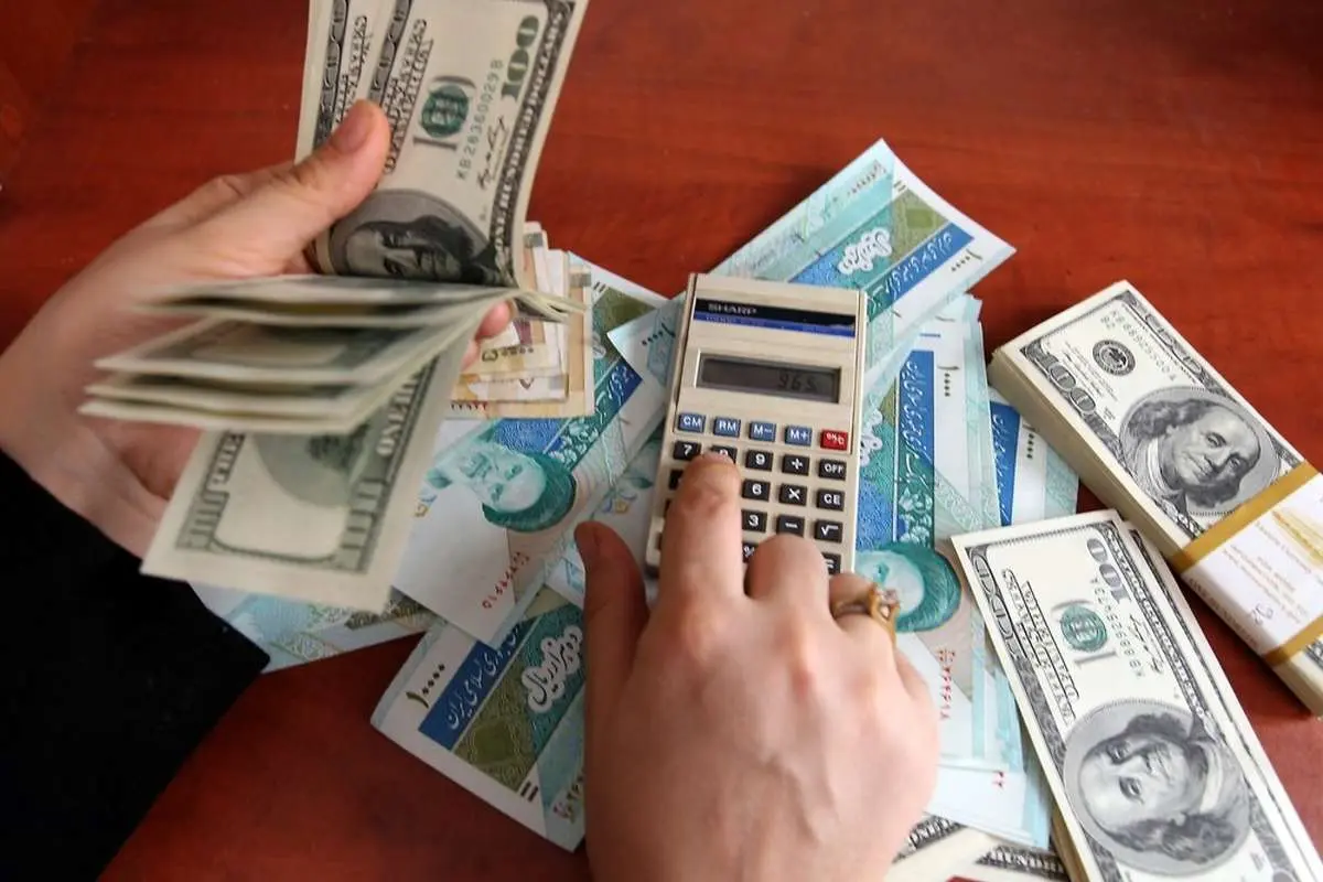 افزایش دستمزد باید به اندازه تغییرات نرخ دلار باشد