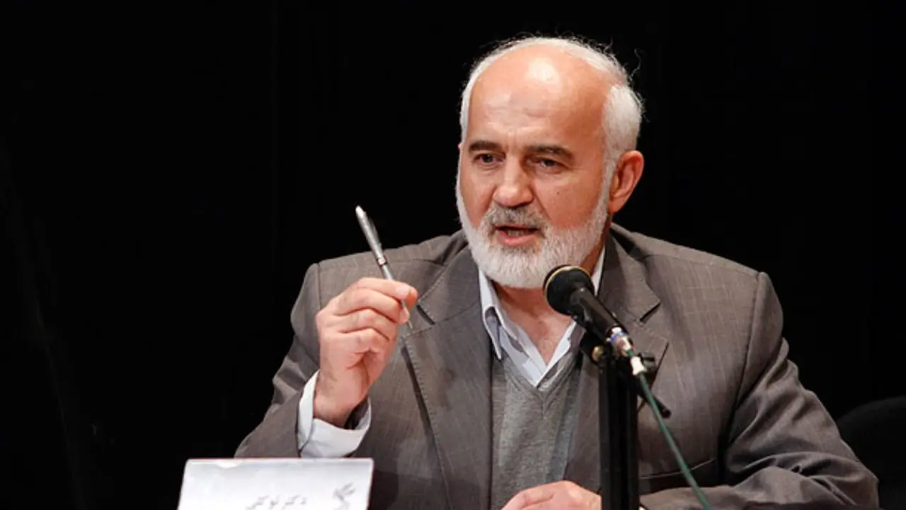 ماجرای چرخش‌های عجیب احمد توکلی