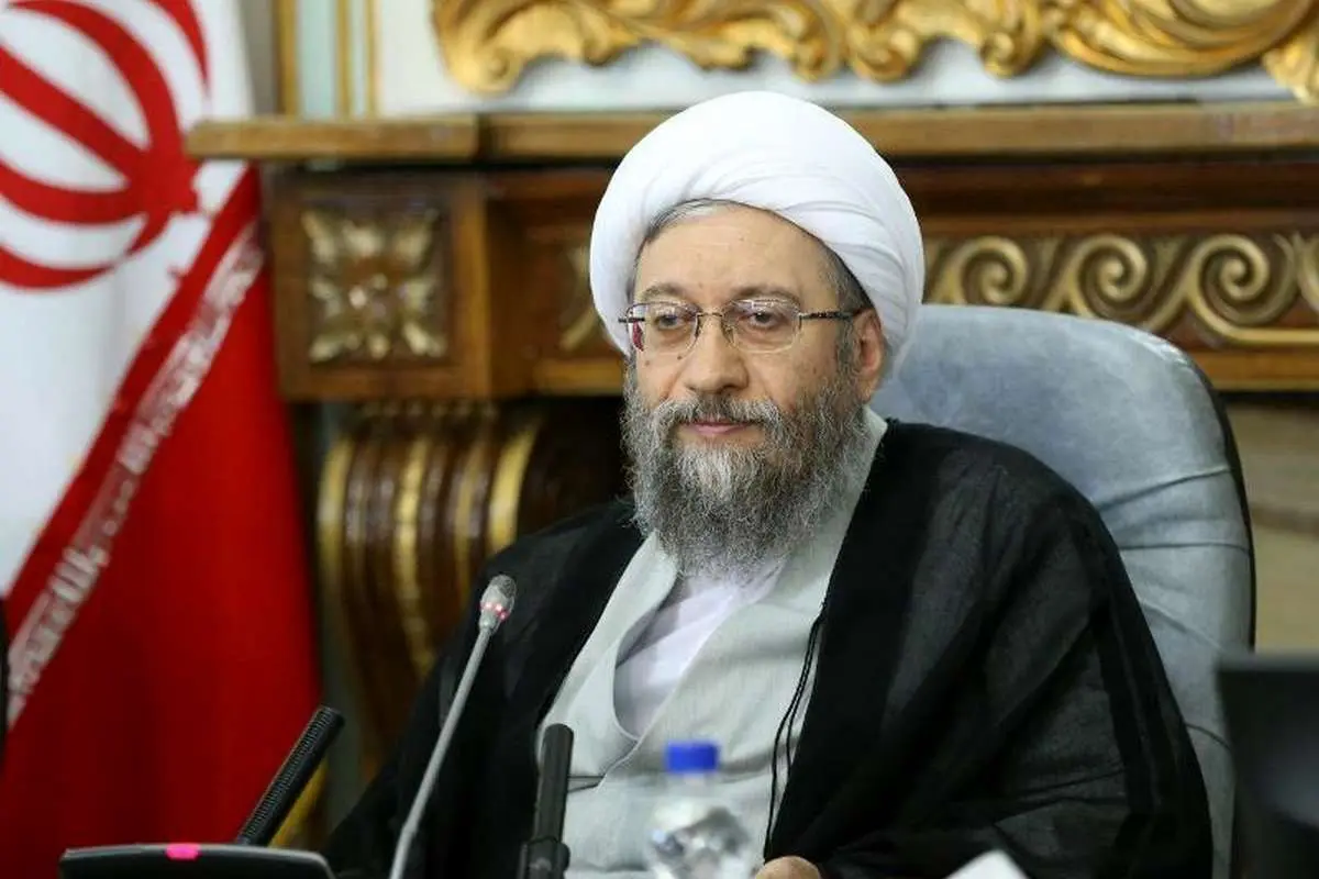 آملی لاریجانی: تعطیلی کارخانهها خلاف امنیت ملی است