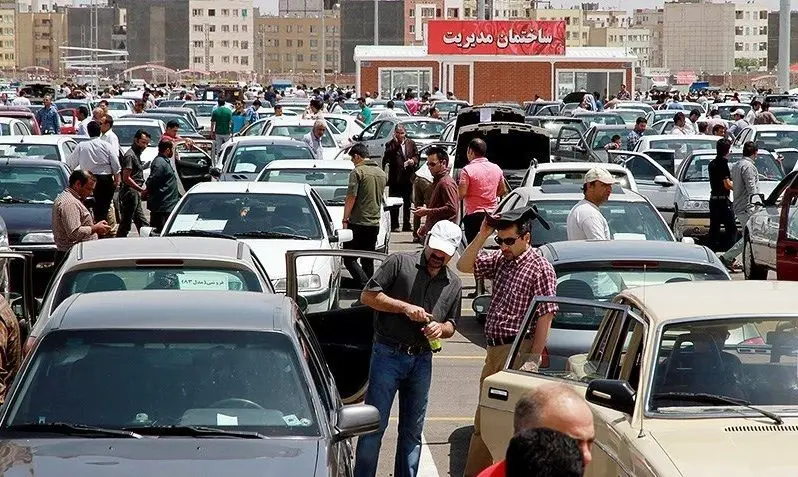 مجلس با مسببین گرانی خودرو برخورد می‌کند