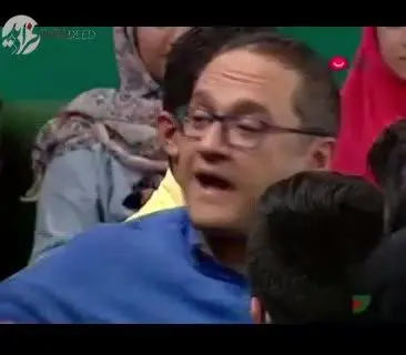 (ویدیو) آوازخوانی جناب‌خان بعد از یک پُک سیگار!
