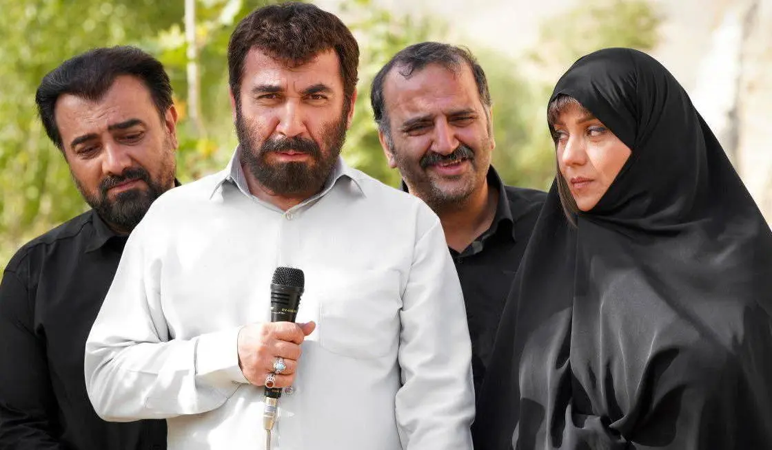 فیلم «زهر مار»؛ نقد و بررسی و هر آنچه باید درباره  آن بدانید