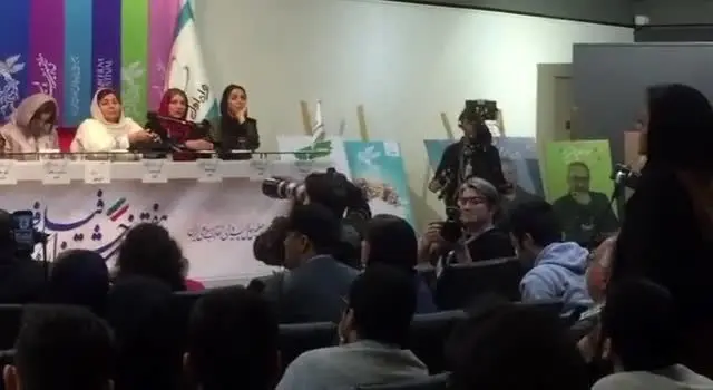 (ویدیو) درگیری لفظی علی مصفا با خبرنگار در نشست خبری