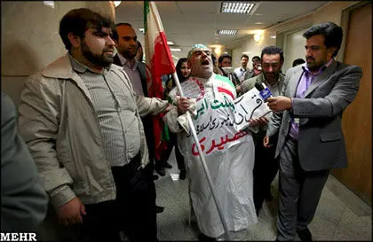 عکس> کاندیدای کفن پوش