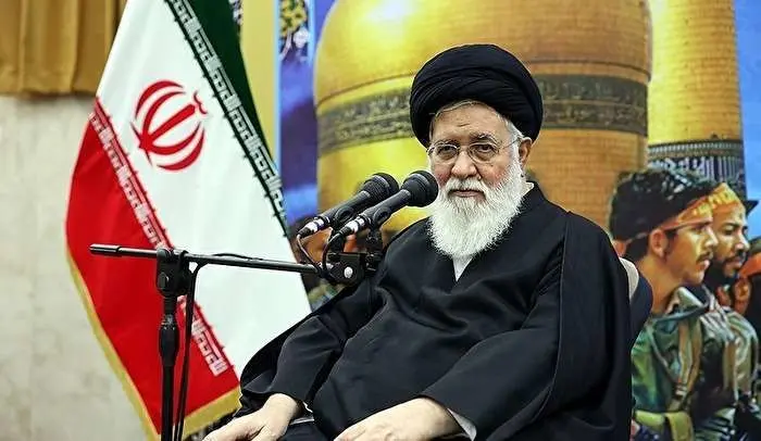 انتقاد تند علم‌الهدی از دولت: شما چه می‌کنید؟ اگر نمی‌توانید از دیگران کمک بگیرید