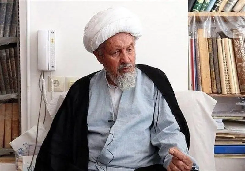 آیت‌الله مومن درگذشت