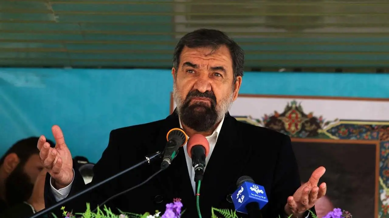 واکنش محسن رضایی به تمدید مهلت FATF