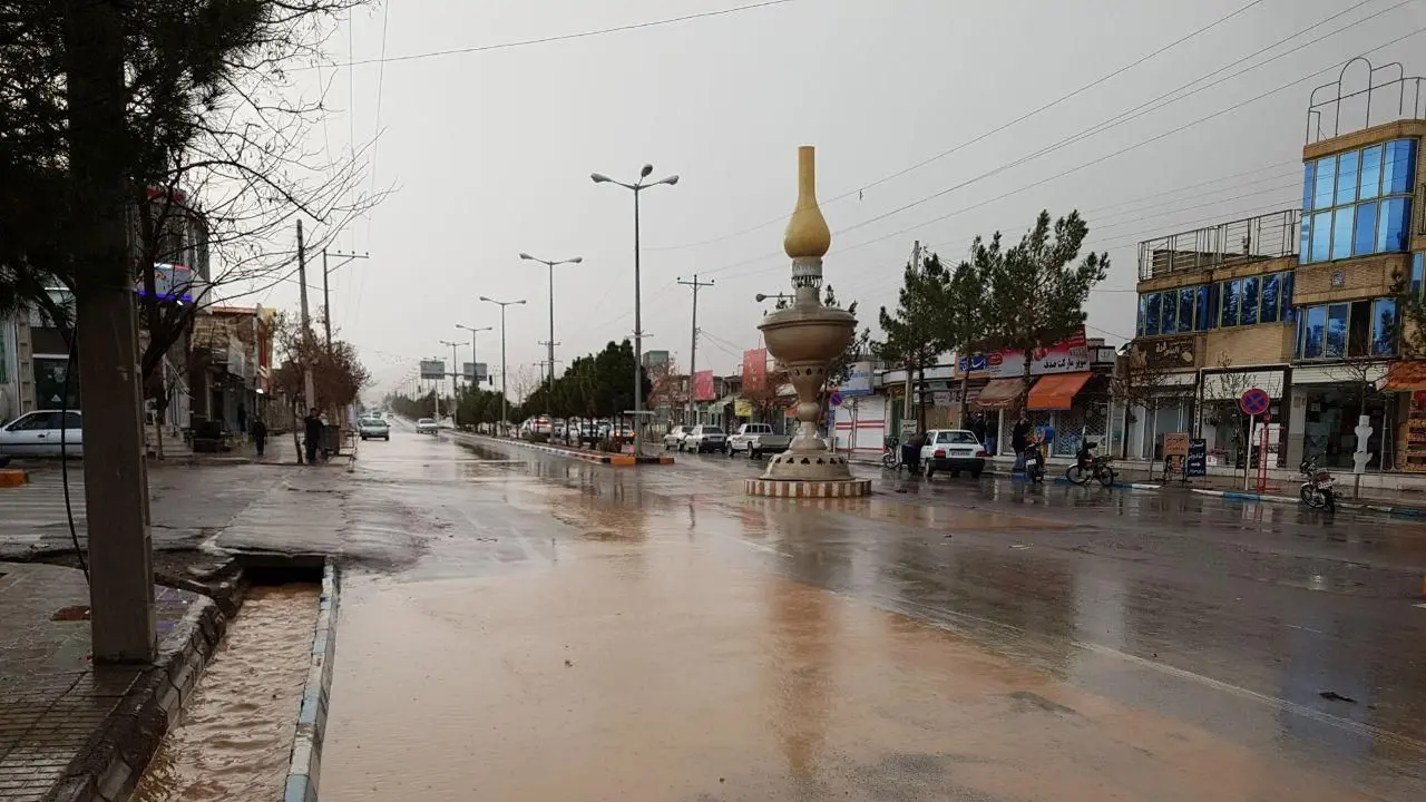 بارش پراکنده باران و وزش باد در تهران طی فردا