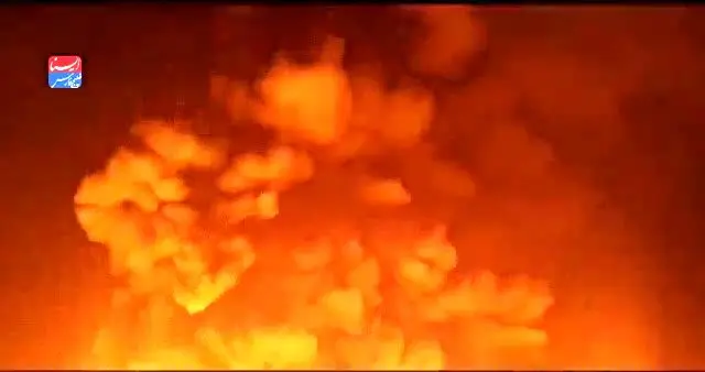 (ویدئو) آتش گرفتن شش قایق در بندری در میناب