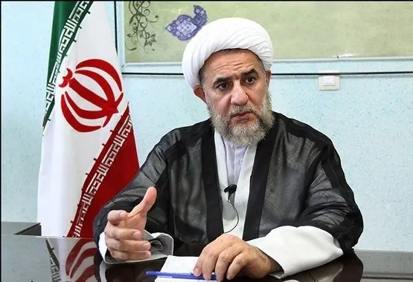 امام جمعه اهواز خواستار دادگاهی شدن وزیر ارتباطات شد