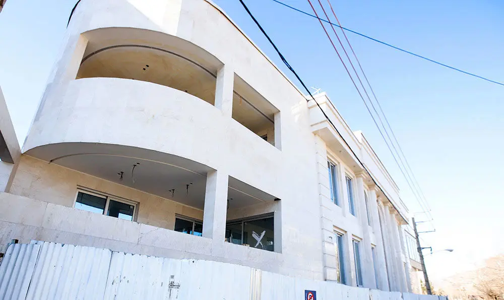 (تصاویر) تخریب ویلای غیر مجاز دختر وزیر سابق در لواسان