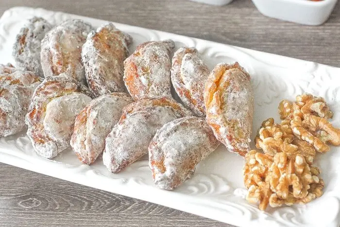 طرز تهیه قطاب خانگی شیرینی مخصوص عید