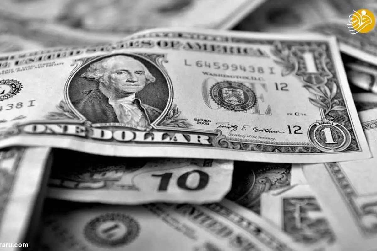 قیمت دلار و قیمت یورو در بازار امروز چهارشنبه ۱۵ اسفند ۱۳۹۷