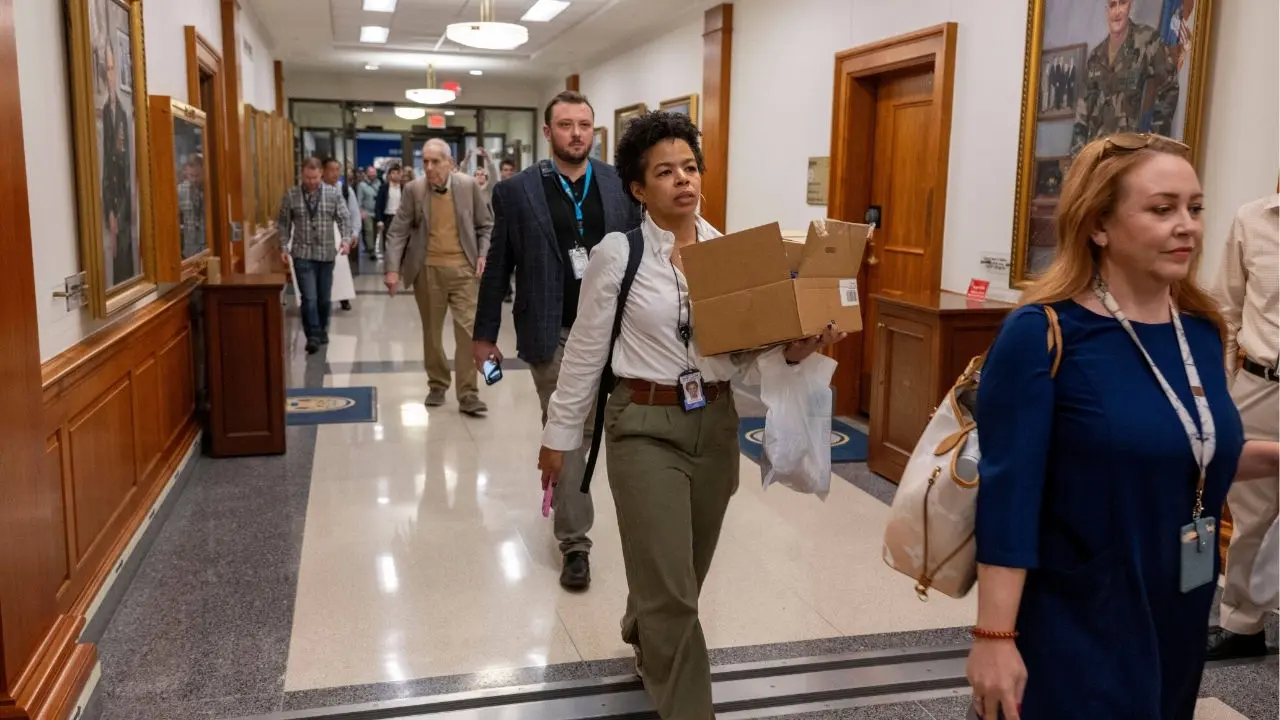 کاخ سفید هم راه خبرنگاران را بست/ محدودیت‌های تازه علیه دسترسی رسانه‌ها