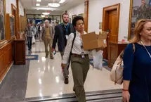 کاخ سفید هم راه خبرنگاران را بست/ محدودیت‌های تازه علیه دسترسی رسانه‌ها