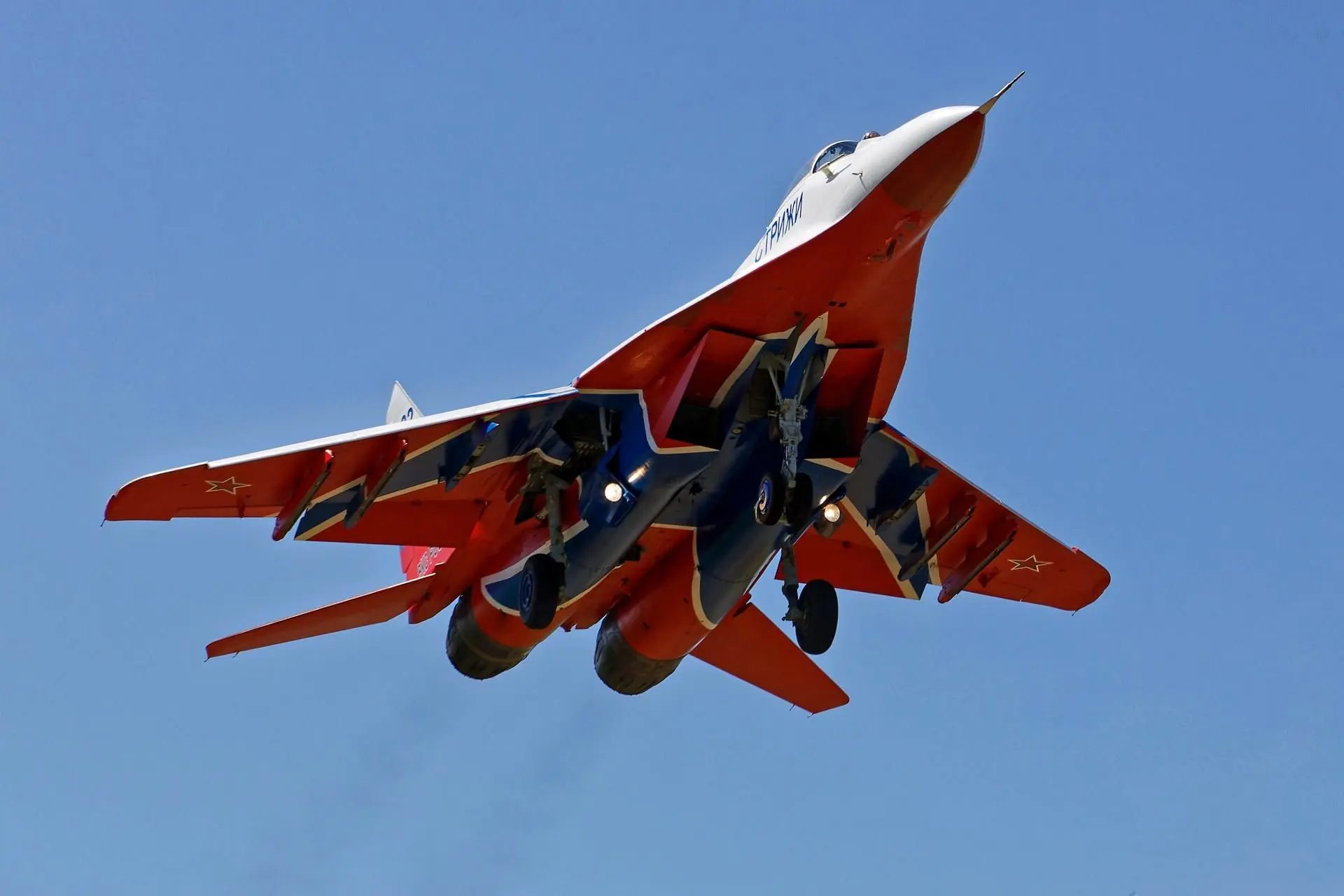 مسکو: نقشه انگلیس برای دزدیدن میگ-۳۱ خنثی شد
