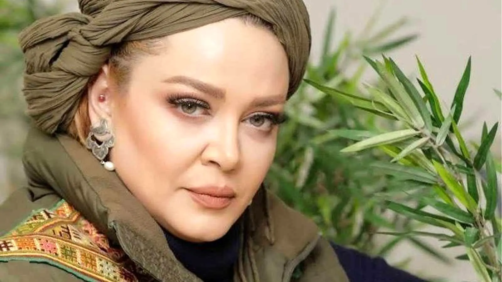 شب یلدا 1404: بهاره رهنما در کنار مادرش