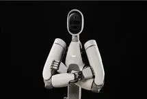 این ربات بلد است چقدر دست شما را بفشارد!
