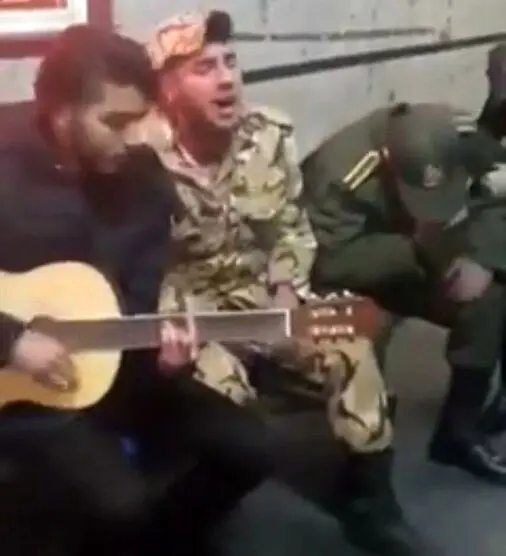 واکنش سردار کمالی به کلیپ آواز غمگین دو سرباز