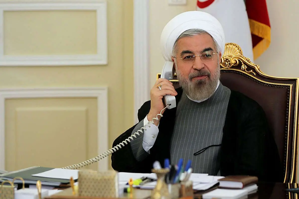 روحانی سال نو را به رهبر انقلاب تبریک گفت