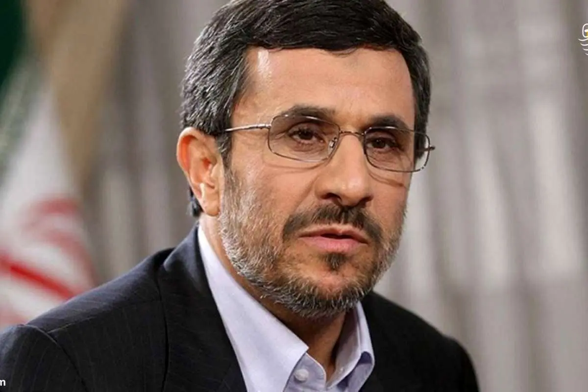 ماجرای جالب سرگردانی احمدی‌نژاد در لیبی