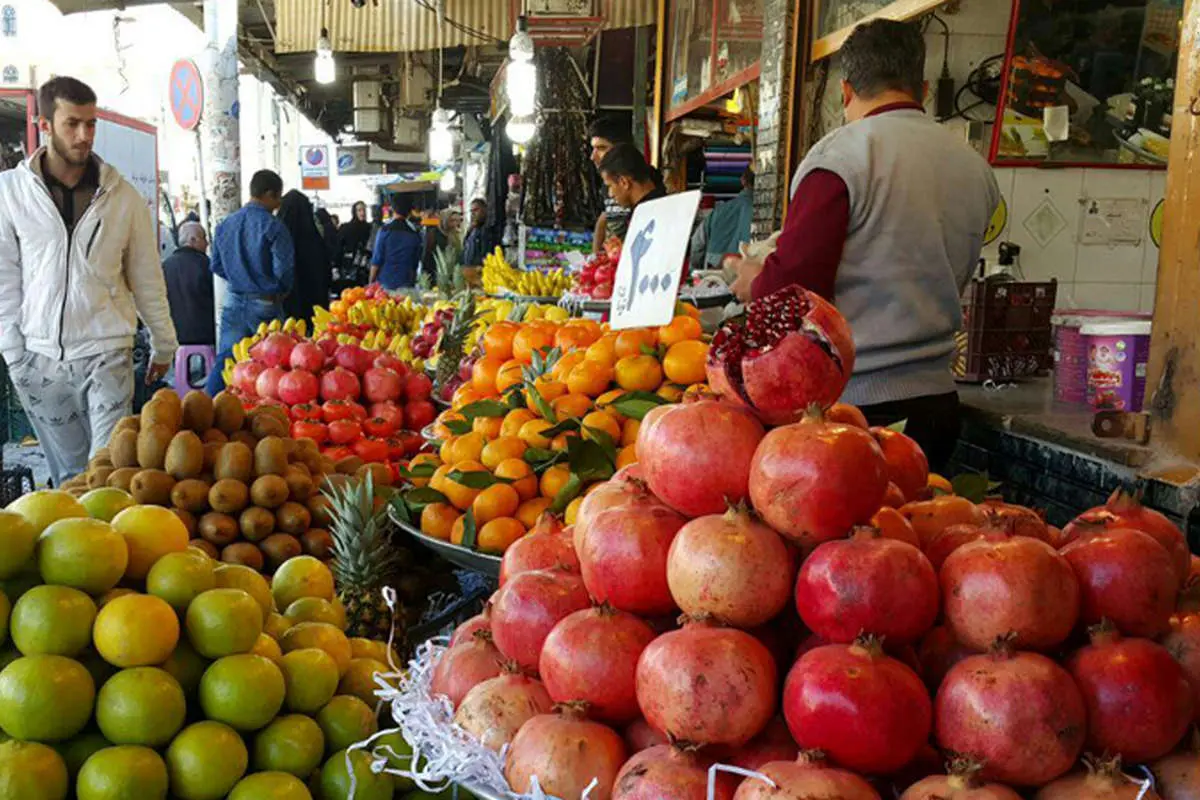 فراوانی در بازار میوه با قیمتهای عجیب و غریب