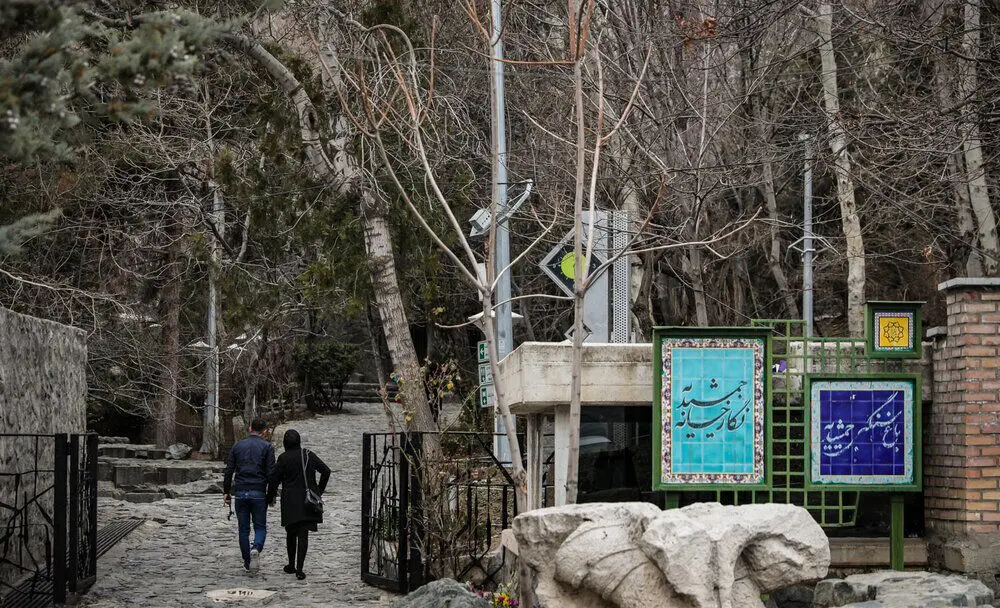 (تصاویر) اولین روز فرودین ۹۸ در پارک جمشیدیه تهران