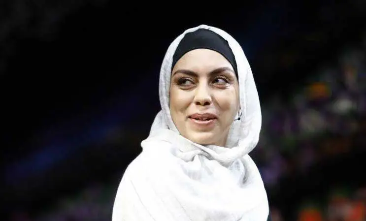 نرگس کلباسی چهره مردمی برتر سال ۹۷ شد
