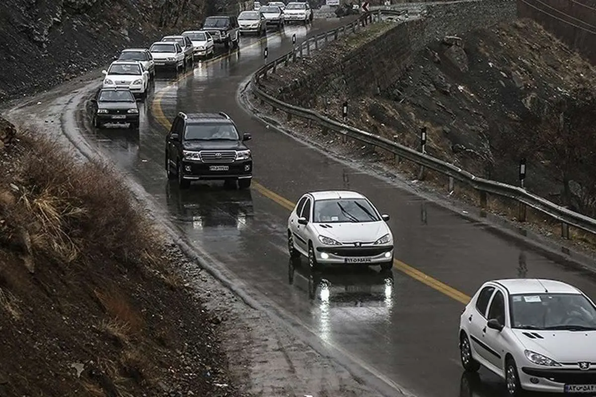 مسدود شدن ۲۲ محور مواصلاتی کشور