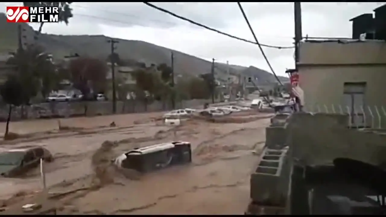 فیلمی دردناک از سیلاب جاری شده در شیراز