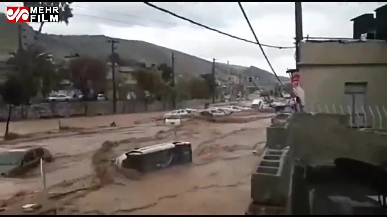 فیلمی دردناک از سیلاب جاری شده در شیراز