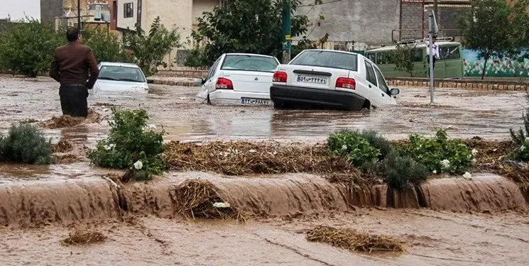 آخرین گزارش‌ها از "وضعیت جوی" کشور؛ بارش برف و باران در ۲۰ استان/ تا فردا از سفر‌های غیرضروری پرهیز کنید