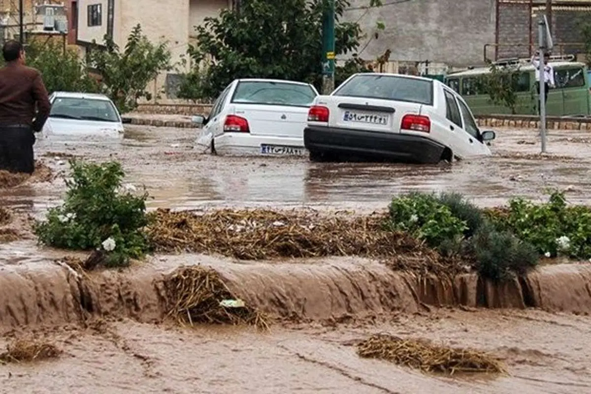 آخرین گزارش‌ها از "وضعیت جوی" کشور؛ بارش برف و باران در ۲۰ استان/ تا فردا از سفر‌های غیرضروری پرهیز کنید