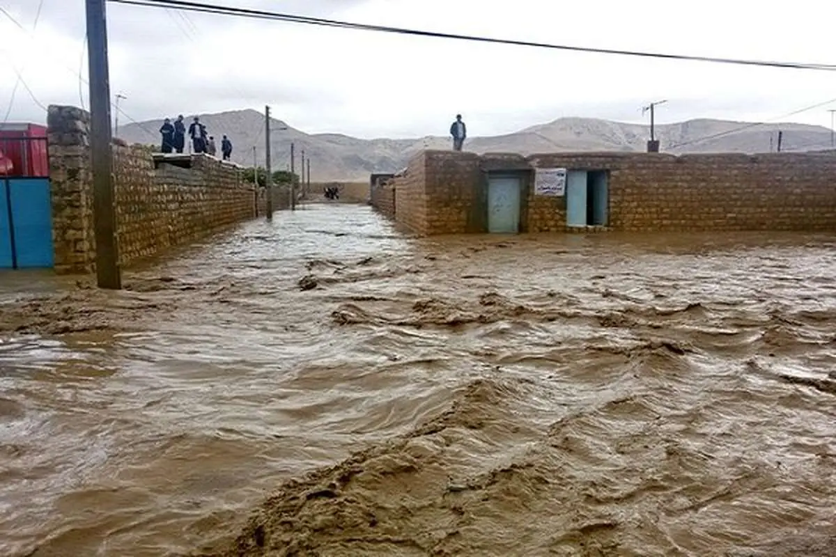 واژگونی قایق با ۵ سرنشین در کارون؛ مفقود شدن ۲ نفر
