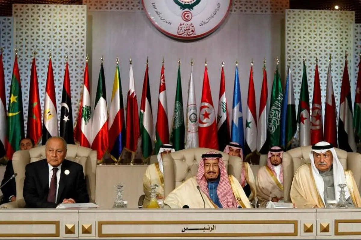 چرا امیر قطر در نشست سران اتحادیه عرب قهر کرد؟