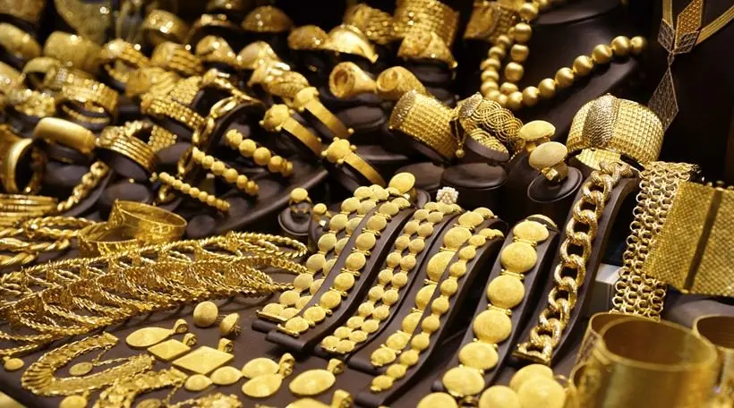 قیمت طلای 18 عیار و 24 عیار در بازار امروز شنبه 17 فروردین 98