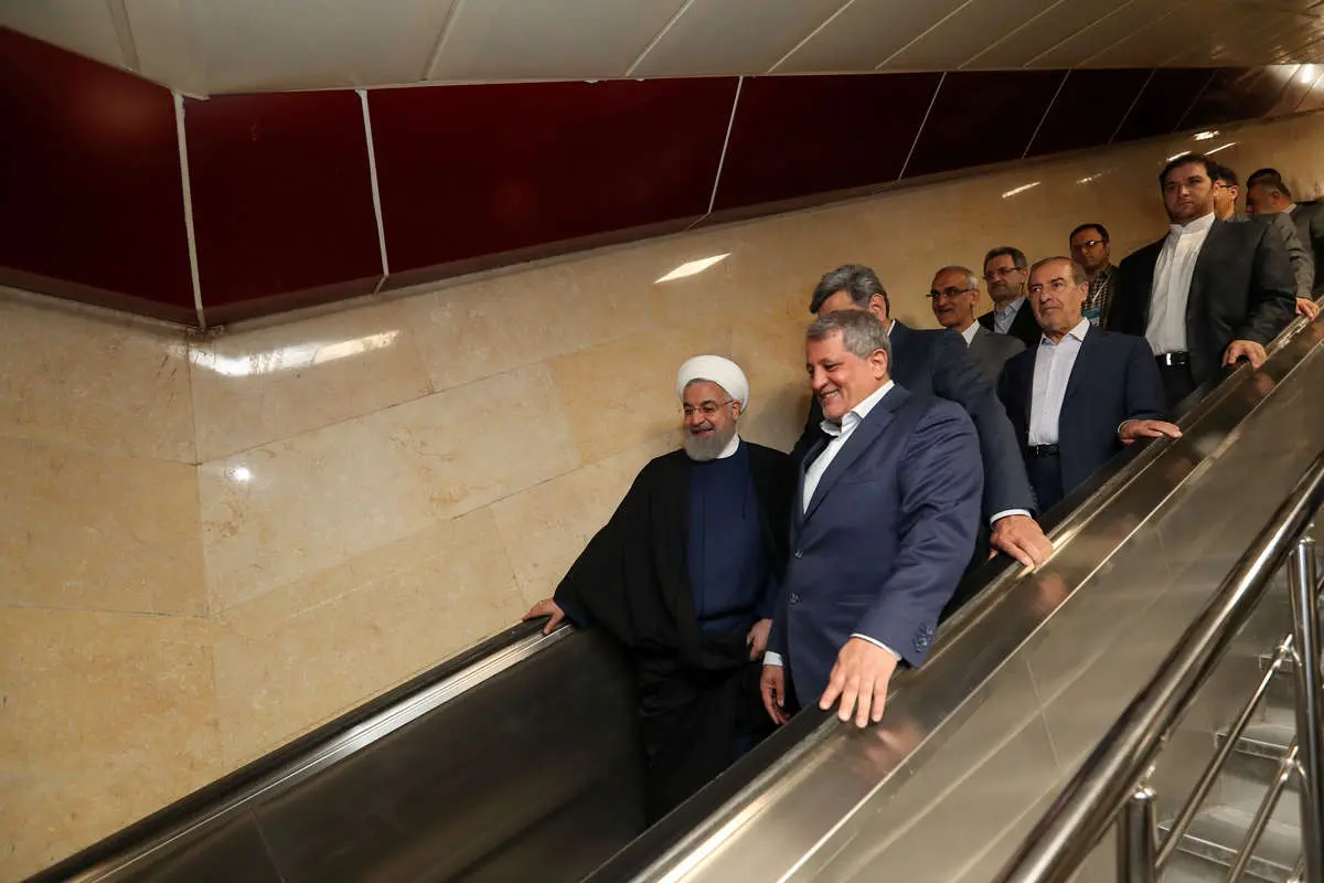 (تصاویر) افتتاح خط شش مترو تهران با حضور روحانی