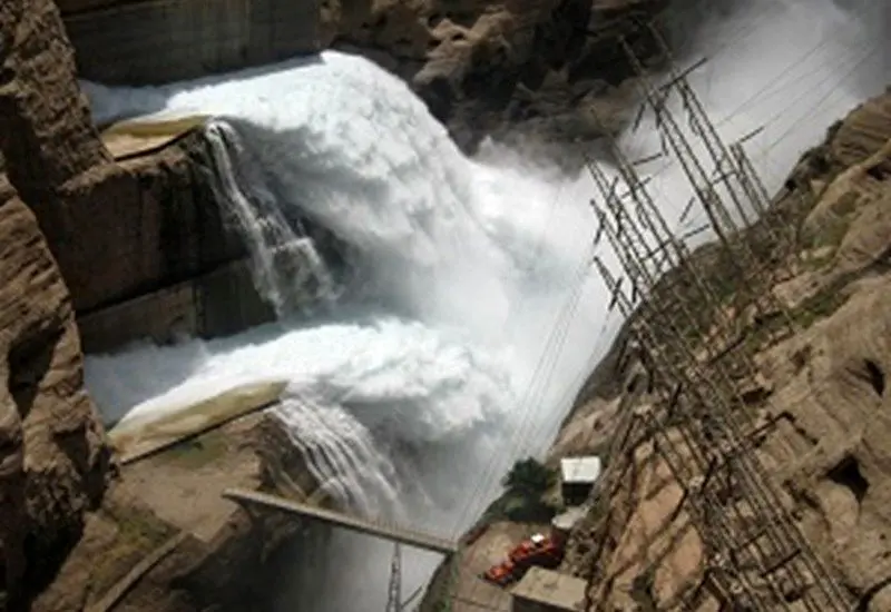 سد مخزنی سفید رود امروز سرریز شد