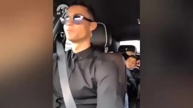 (ویدئو) آوازخوانی رونالدو در رولز رویس!