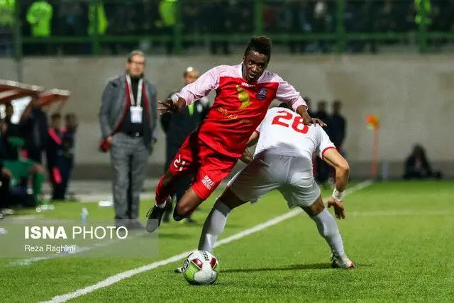 زور پرسپولیس به نساجی نرسید