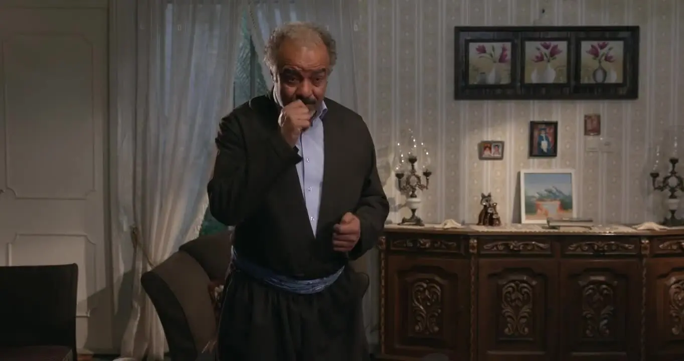 «نون. خ»؛ نقد و بررسی و هر آنچه باید درباره آن بدانید