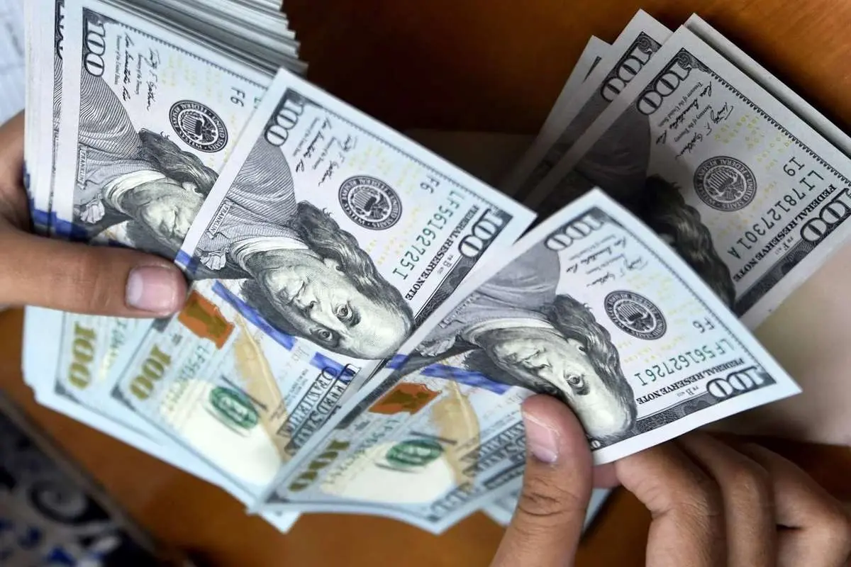 دلار ۴۲۰۰ در ایستگاه آخر؟